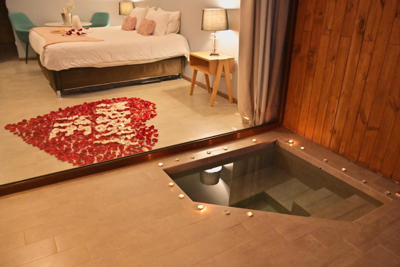 Hotel Parronales سانتا كروز المظهر الخارجي الصورة